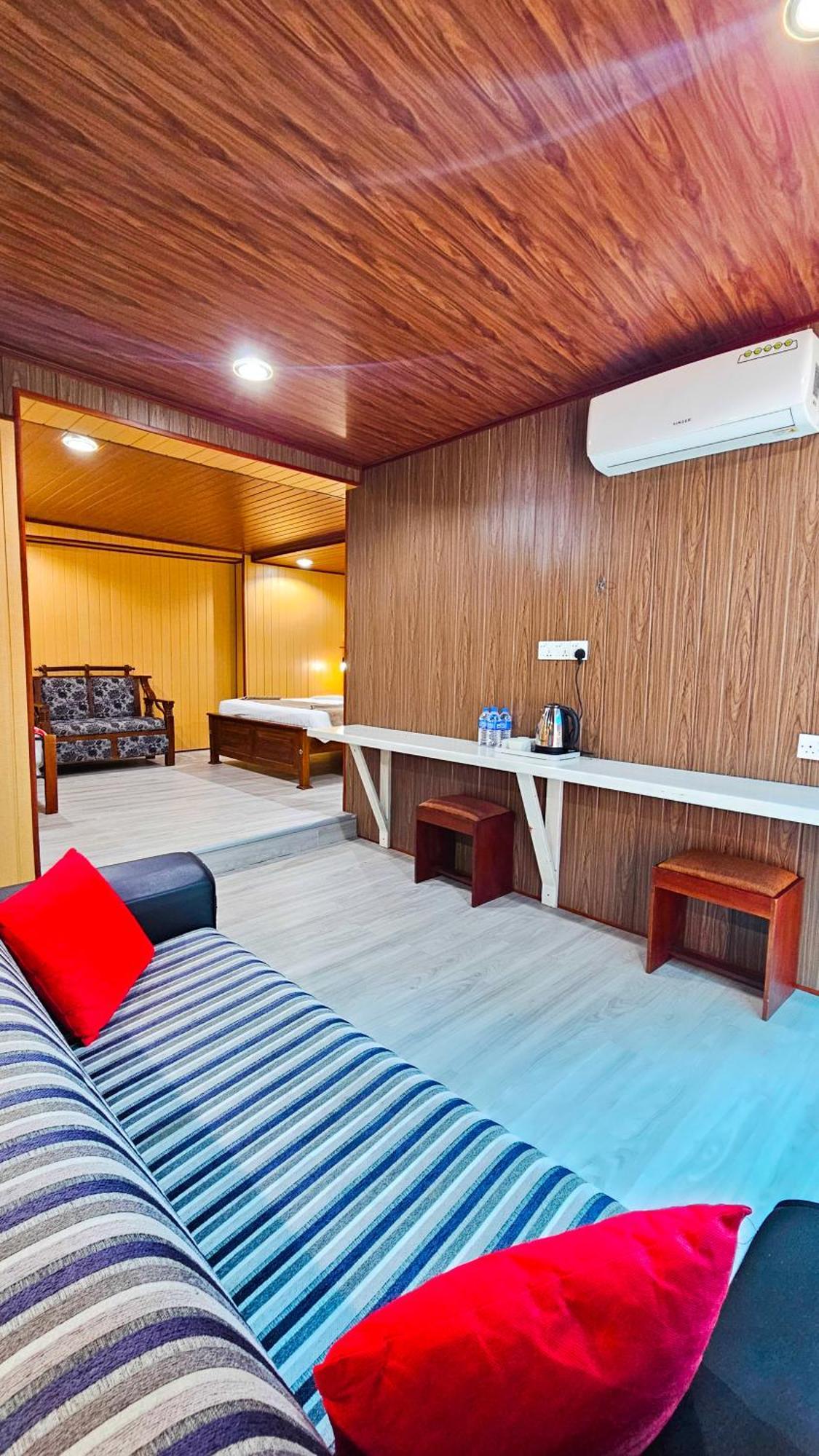 Daddy'S Guest Home Nallathanniya Habitación foto