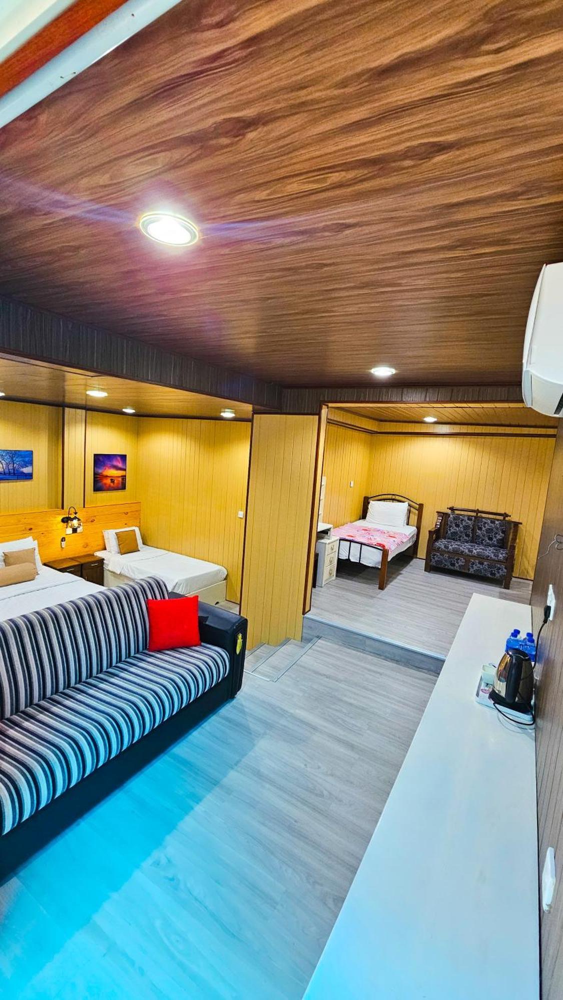 Daddy'S Guest Home Nallathanniya Exterior foto